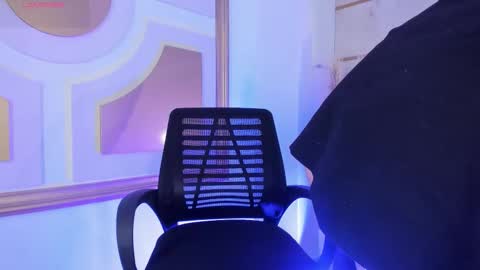 Greta Velvet  online show from January 17, 7:39 pm