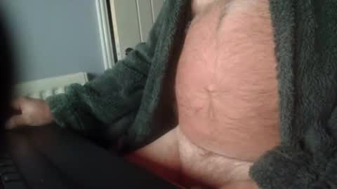 Snapshot of greyfox_6000 chatting on January 9, 12:14 am greyfox_6000 online show from January 9, 12:14 am