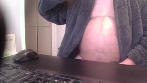 Snapshot of greyfox_6000 chatting on March 3, 10:42 pm greyfox_6000 online show from March 3, 10:42 pm