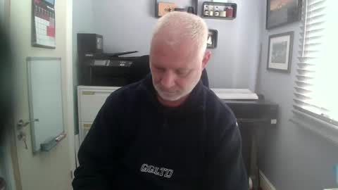 Snapshot of greyfox_6000 chatting on March 12, 12:26 pm greyfox_6000 online show from March 12, 12:26 pm