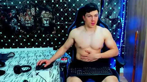 griego01 online show from May 25, 3:23 am