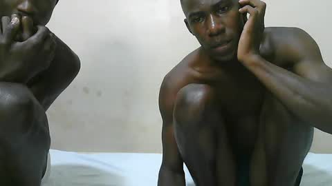 Snapshot of grillzhotz chatting on June 18, 5:30 am grillzhotz online show from June 18, 5:30 am