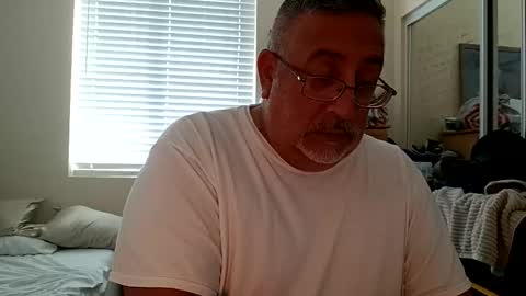 Snapshot of gripthisniceandhard001 chatting on November 7, 4:29 pm gripthisniceandhard001 online show from November 7, 4:29 pm