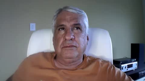 Snapshot of grisa01 chatting on October 30, 6:52 pm grisa01 online show from October 30, 6:52 pm