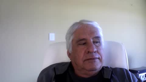 Snapshot of grisa01 chatting on November 26, 12:28 pm grisa01 online show from November 26, 12:28 pm