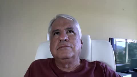 grisa01 online show from April 28, 12:32 pm