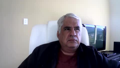 Snapshot of grisa01 chatting on June 28, 1:06 pm grisa01 online show from June 28, 1:06 pm