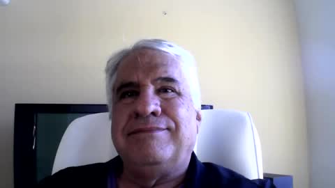 Snapshot of grisa01 chatting on July 19, 1:26 pm grisa01 online show from July 19, 1:26 pm