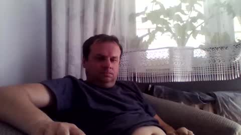Snapshot of grzes1976 chatting on May 6, 10:42 am grzes1976 online show from May 6, 10:42 am