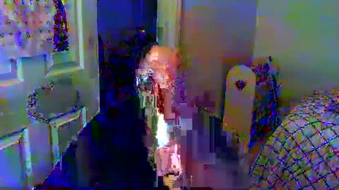 Snapshot of gtnolder60 chatting on December 11, 12:44 am Gary online show from December 11, 12:44 am