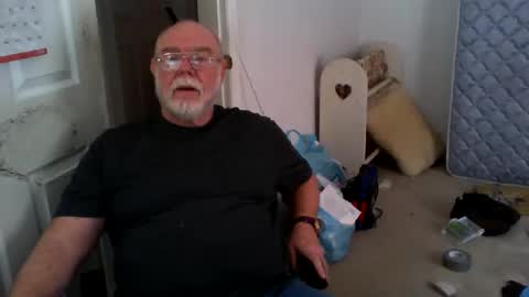 Snapshot of gtnolder60 chatting on March 9, 7:05 pm Gary online show from March 9, 7:05 pm