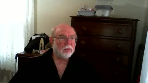 Snapshot of gtnolder60 chatting on June 6, 11:15 am Gary online show from June 6, 11:15 am