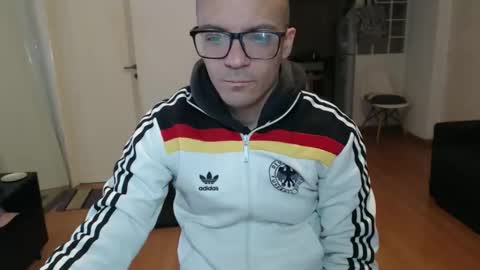 Snapshot of guachin_new chatting on May 10, 6:35 pm guachin_new online show from May 10, 6:35 pm
