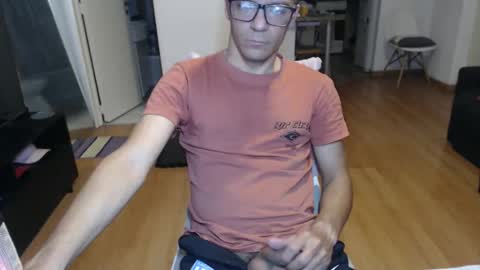 Snapshot of guachin_new chatting on May 20, 3:13 am guachin_new online show from May 20, 3:13 am