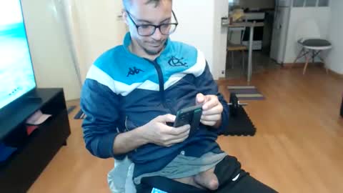 Snapshot of guachin_new chatting on June 5, 7:08 pm guachin_new online show from June 5, 7:08 pm