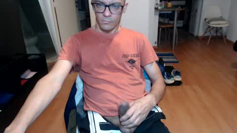 guachin_new online show from July 31, 9:52 am