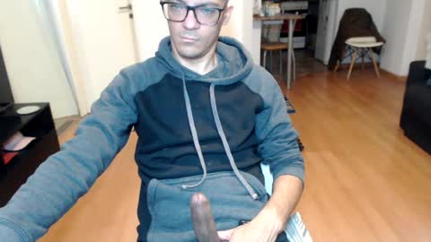guachin_new online show from August 7, 5:09 am