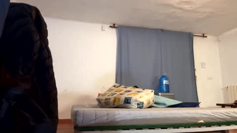 Snapshot of guardiannif_ chatting on January 27, 7:56 pm guardiannif_ online show from January 27, 7:56 pm