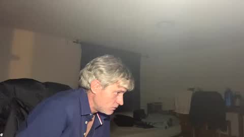 Snapshot of guardiannif_ chatting on February 14, 7:02 pm guardiannif_ online show from February 14, 7:02 pm