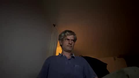 Snapshot of guardiannif_ chatting on February 21, 2:06 am guardiannif_ online show from February 21, 2:06 am