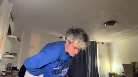 Snapshot of guardiannif_ chatting on February 24, 7:55 am guardiannif_ online show from February 24, 7:55 am