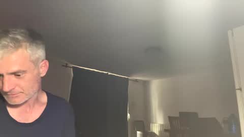 Snapshot of guardiannif_ chatting on February 28, 7:15 am guardiannif_ online show from February 28, 7:15 am