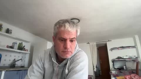 guardiannif_ online show from February 3, 9:25 am