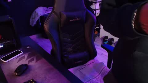 Guayaco  online show from February 28, 6:42 pm