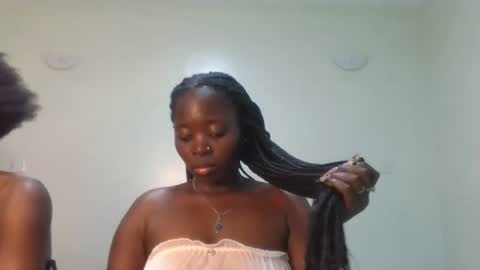 gud_lunah1 online show from June 25, 10:53 am