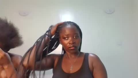 gud_lunah1 online show from June 27, 7:57 am