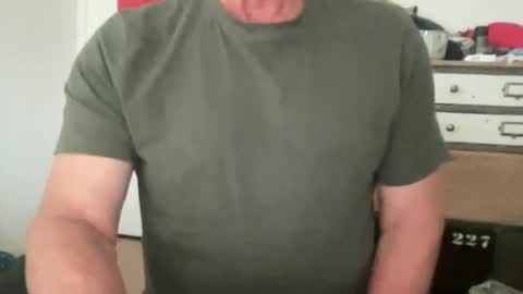 guesswhatigot2 online show from January 7, 3:46 am