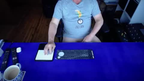 guesswhatigot2 online show from September 14, 7:51 am