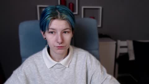 guitarandangell online show from October 21, 6:36 am