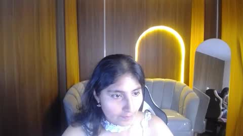 Snapshot of gumball_b chatting on November 15, 3:48 am gumball_b online show from November 15, 3:48 am