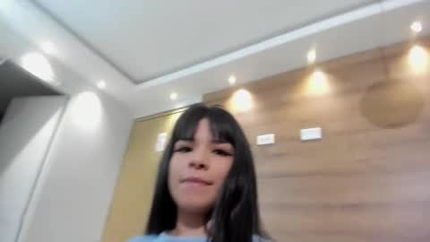 Snapshot of gummyluv chatting on October 5, 11:35 pm gummyluv online show from October 5, 11:35 pm