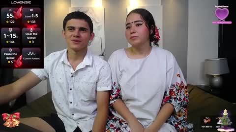 Snapshot of gurvinderr chatting on December 7, 5:53 pm Hushaima Gur online show from December 7, 5:53 pm