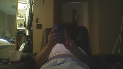 Snapshot of guy8inches4u chatting on October 19, 10:54 pm guy8inches4u online show from October 19, 10:54 pm