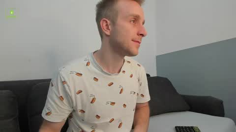 Buddy online show from April 26, 4:04 pm