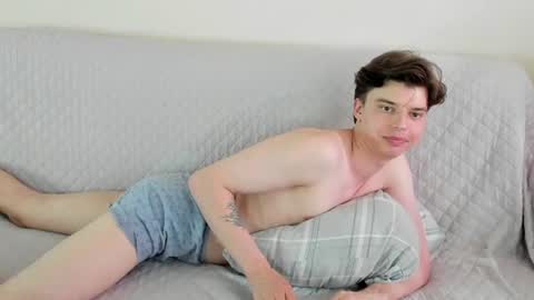 guy_liam1 online show from June 30, 3:02 pm