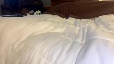 guyatx online show from October 15, 4:23 am