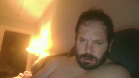 guynaked105 online show from April 11, 2:38 am