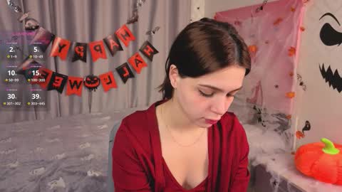 Snapshot of gwendolyndrews chatting on October 29, 1:30 am Lisa online show from October 29, 1:30 am