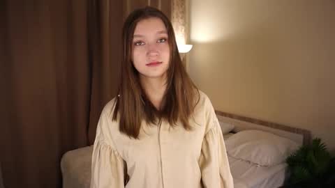 Molly online show from January 19, 5:00 am