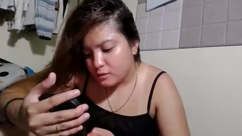 Im Gwyneth From Philippines pinkheart69 online show from April 18, 6:34 pm