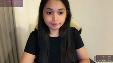 Snapshot of gwynmylove chatting on July 27, 2:57 pm Gwyn online show from July 27, 2:57 pm
