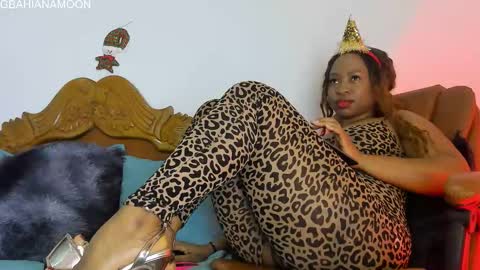 gyda_bahiana online show from December 20, 7:10 pm