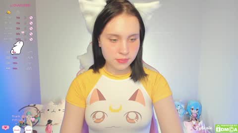   online show from December 12, 1:17 pm