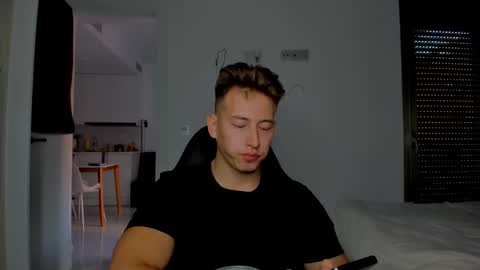 Oliver online show from February 22, 4:27 pm