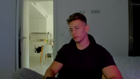 Oliver online show from March 16, 3:27 pm