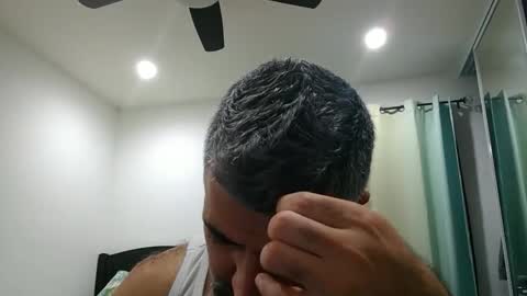 Snapshot of h0nest84 chatting on November 4, 1:48 am h0nest84 online show from November 4, 1:48 am